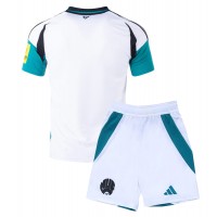 Camisa de time de futebol Newcastle United Replicas 3º Equipamento Infantil 2024-25 Manga Curta (+ Calças curtas)